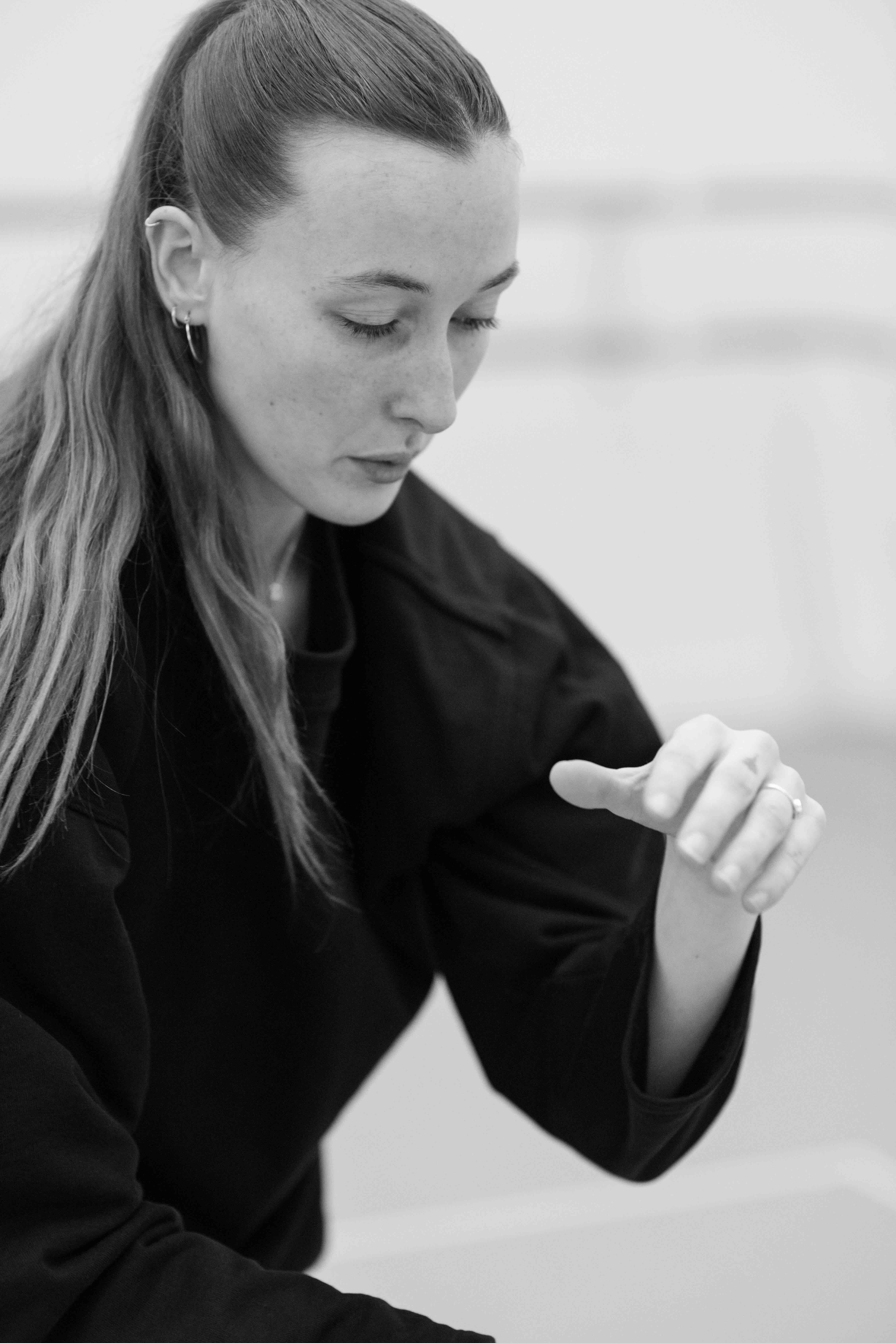 2.ella Roberts Chris Nash