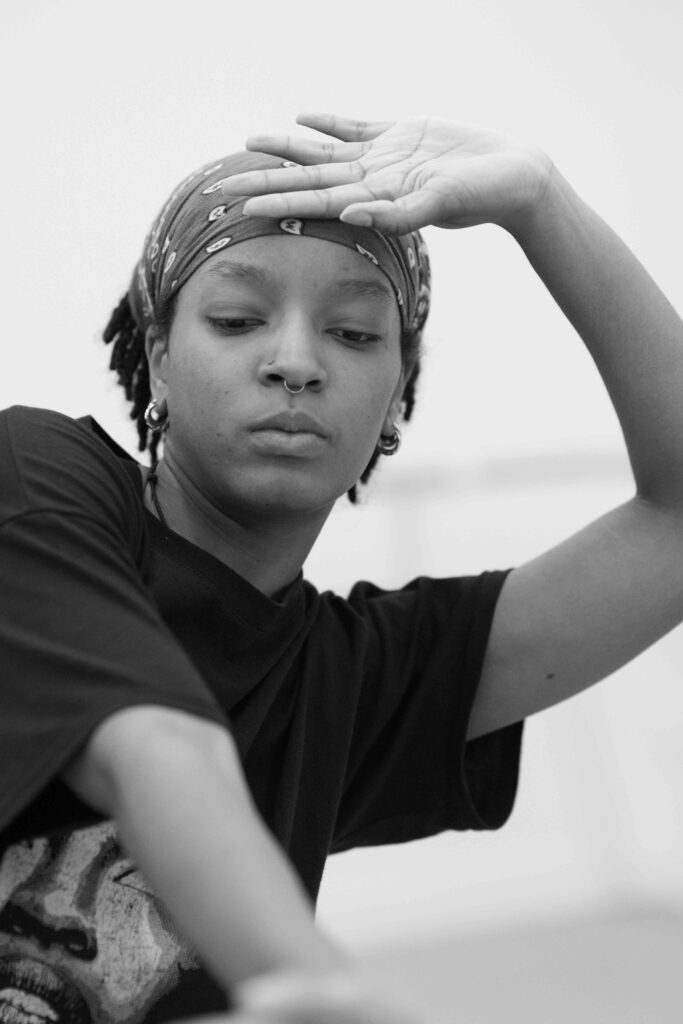 2.skiye Nataliah Chris Nash